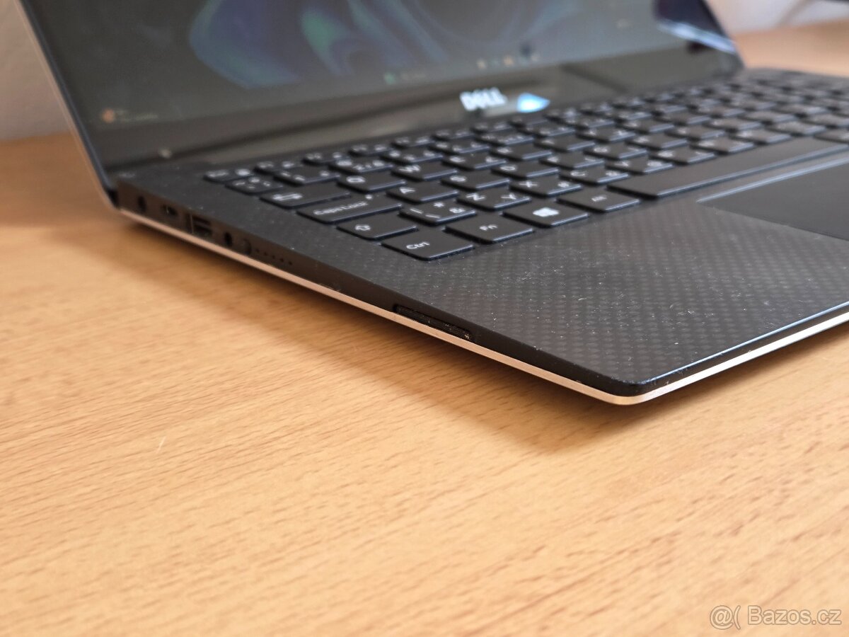 Dell XPS 13 9360 - 5
