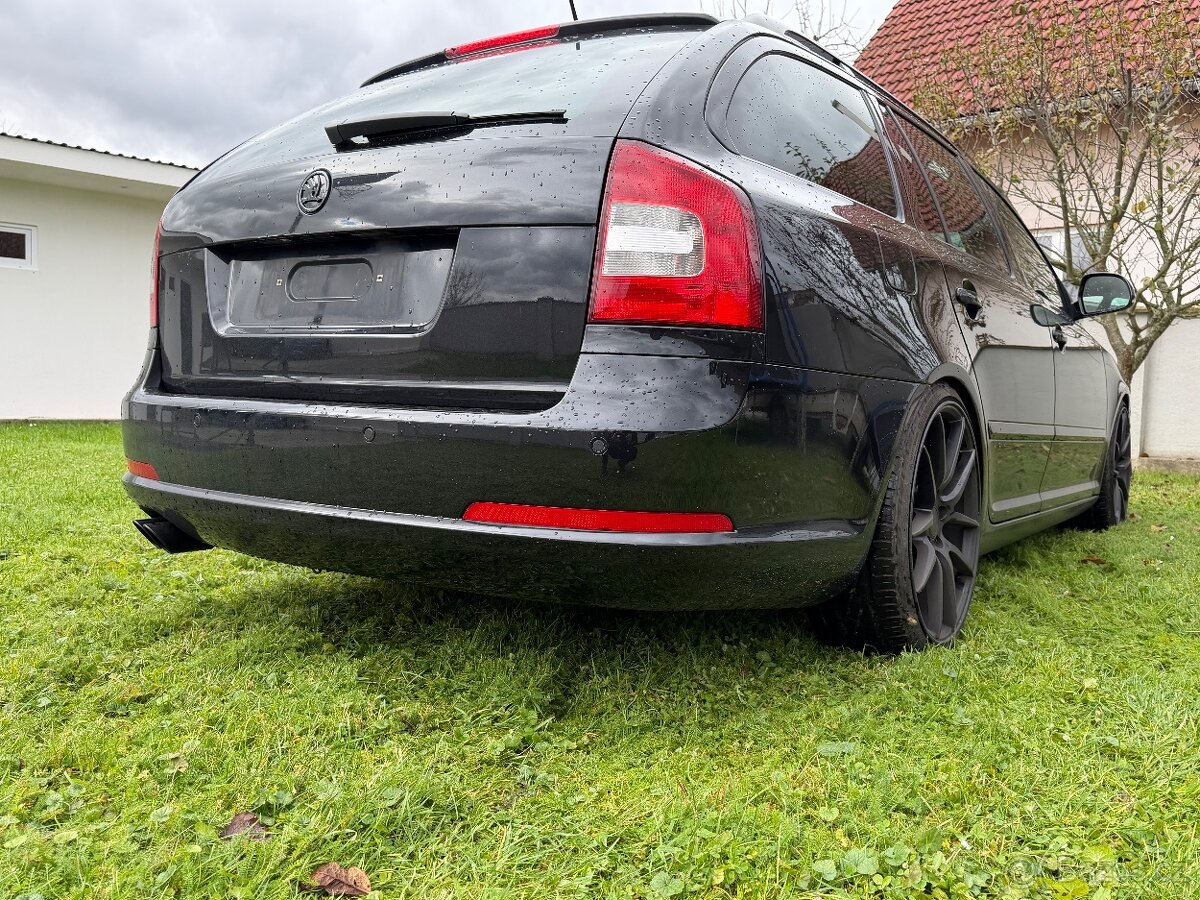 Octavia RS kombi Tdi - 5