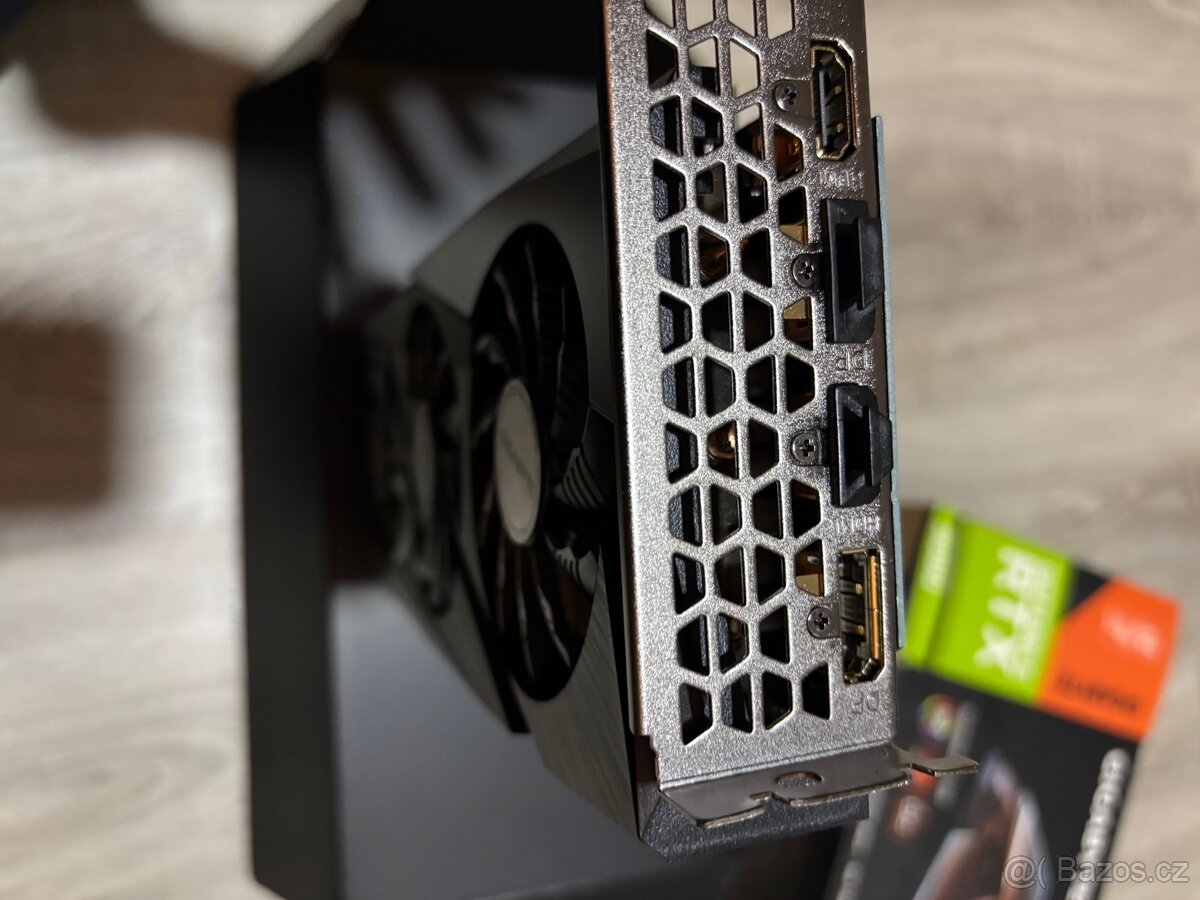 NVIDIA GYGABYTE RTX 3060 12gb - 5