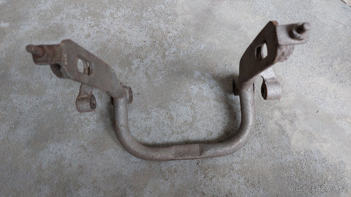 Zadní kyvná vidlice ČZ skútr prase Čezeta 502 - 5