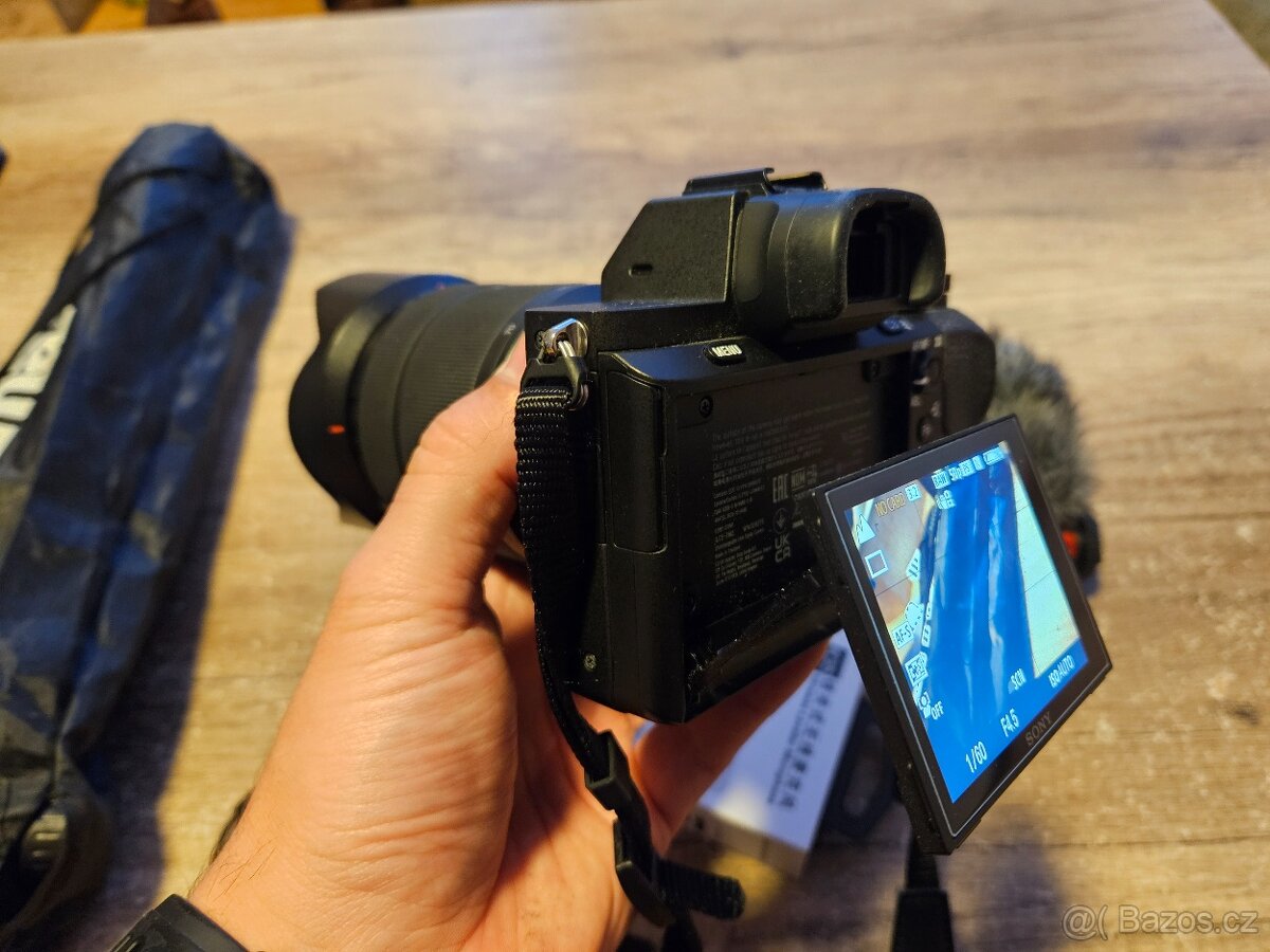 Bezzrcadlovka Sony A7 II+ objektiv - 5