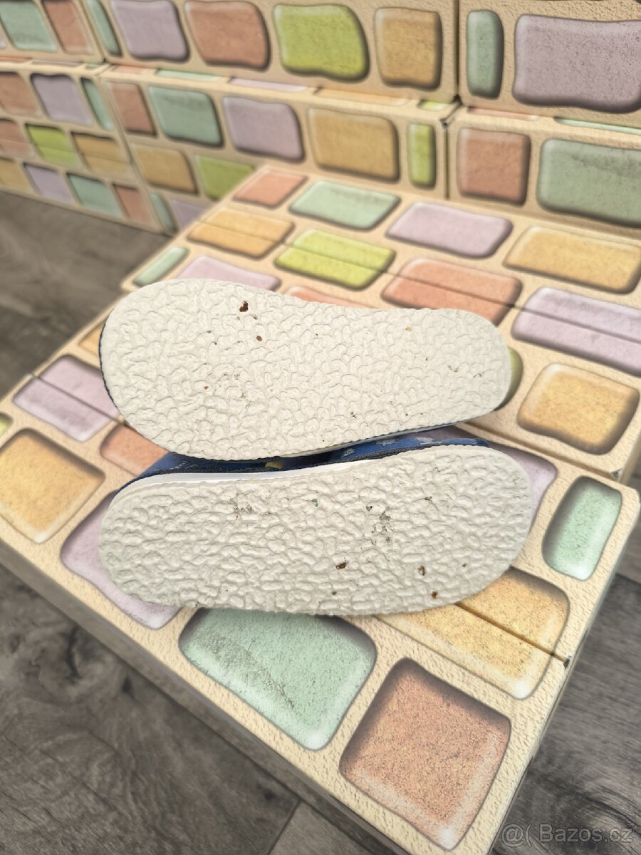 Dětské bačkůrky vel. 24,5 - 5