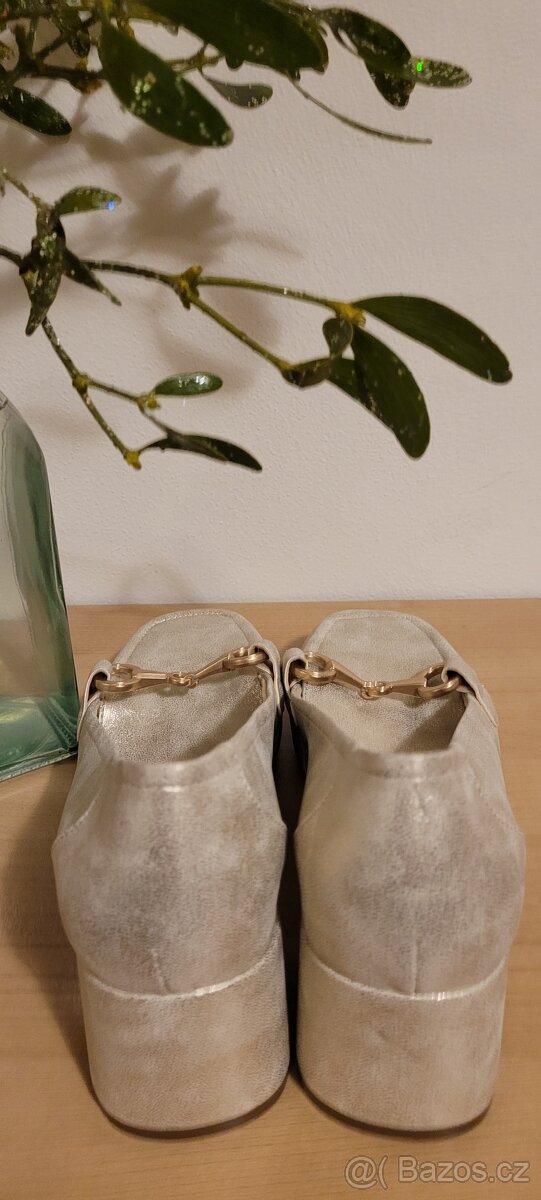 Nové kožené polobotky - 5