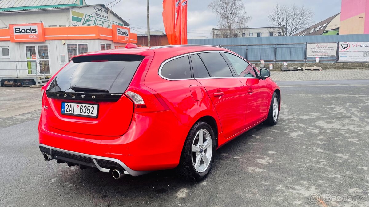 Volvo V60 D5, 151 KW R-design - 5