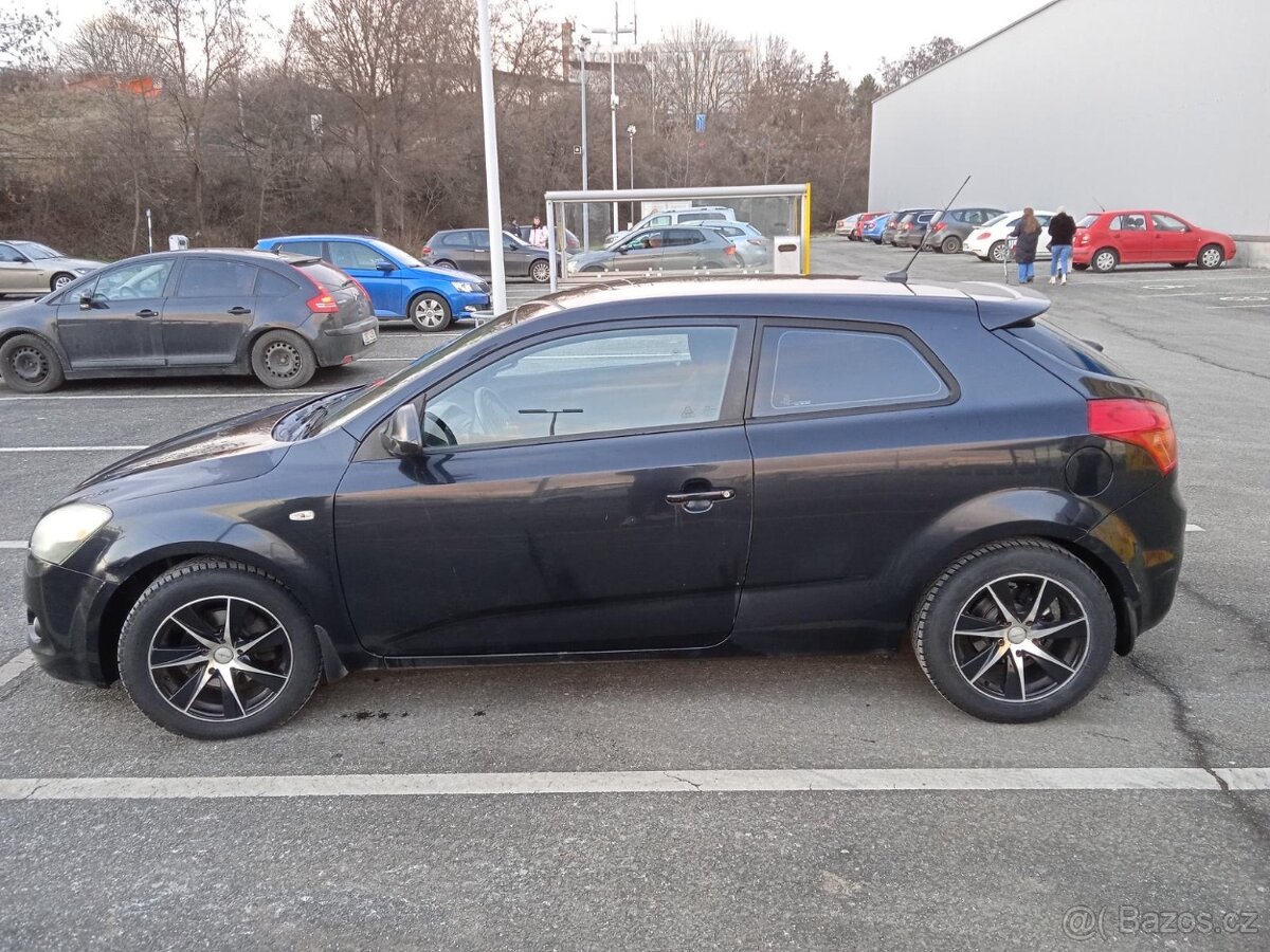 Kia Ceed 2008 - 5