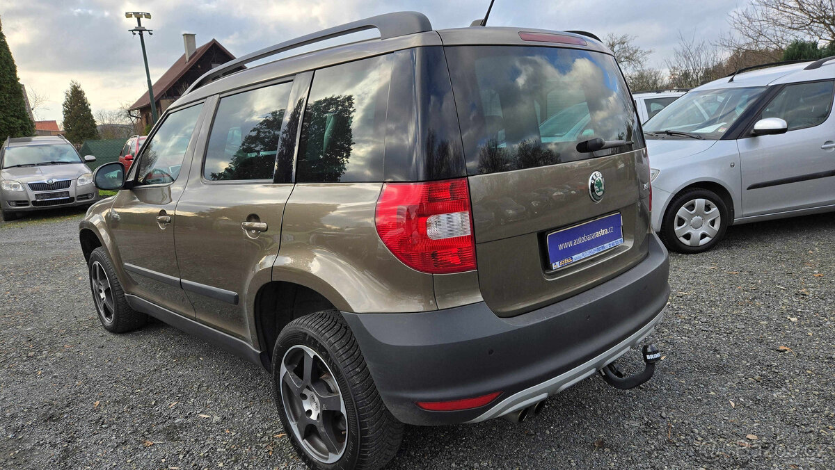 ŠKODA YETI 2.0TDI ELEGANCE PLUS EDITION 4x4 - 5