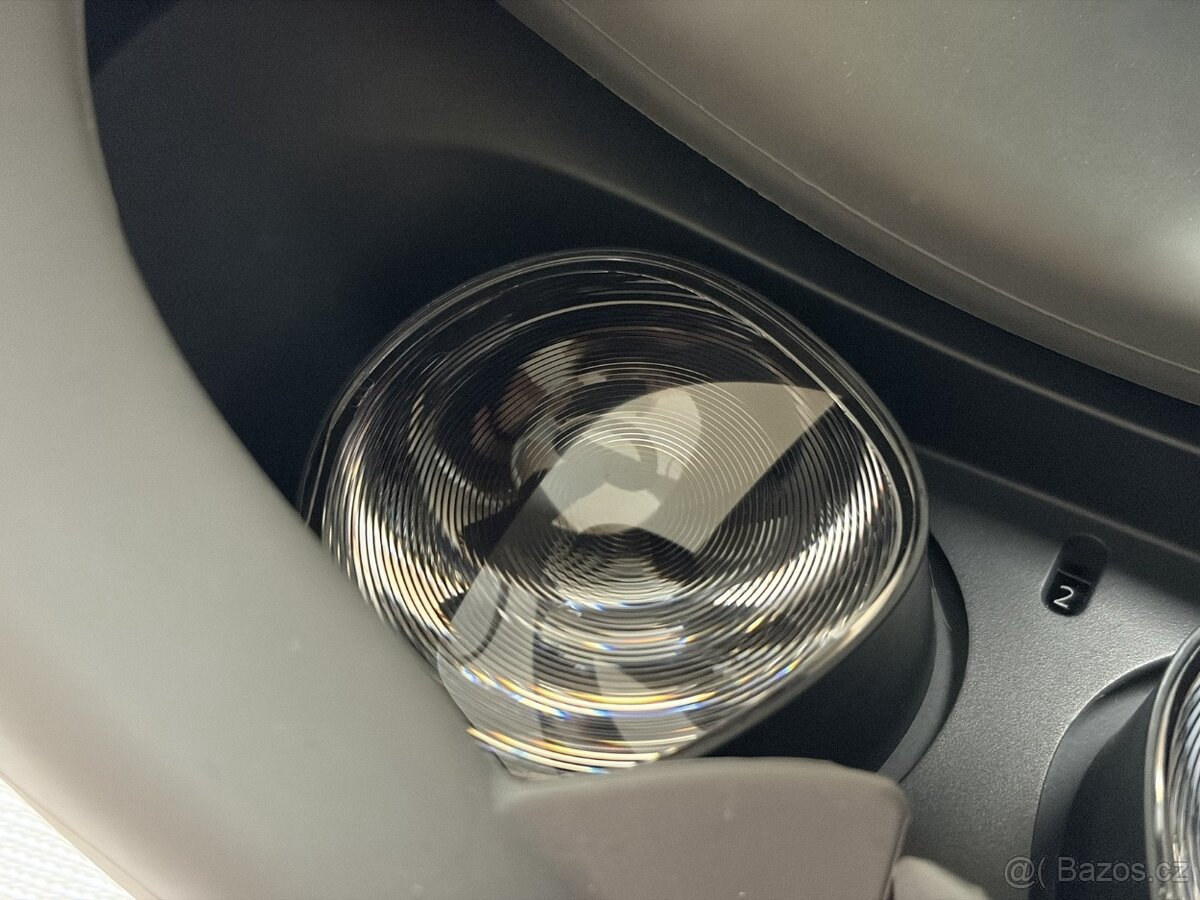 Meta Quest 2 128GB + Elite Strap + pouzdro - 5