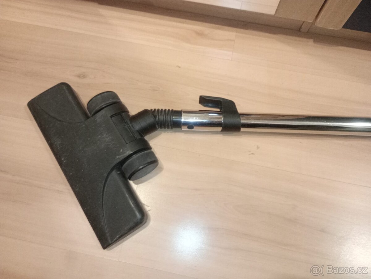 Vysavač Zelmer Vodník 519.6 - 5