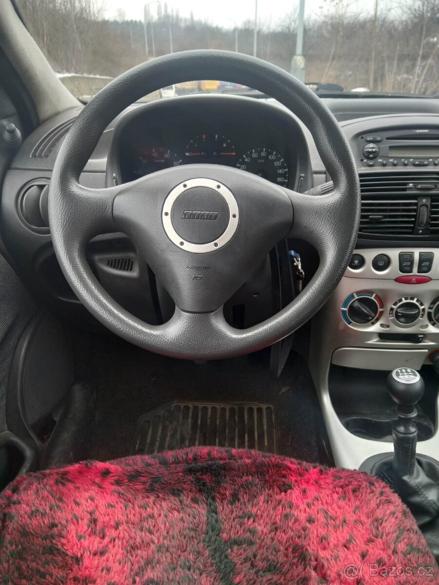 Fiat Punto 1.2 44 kW - 5