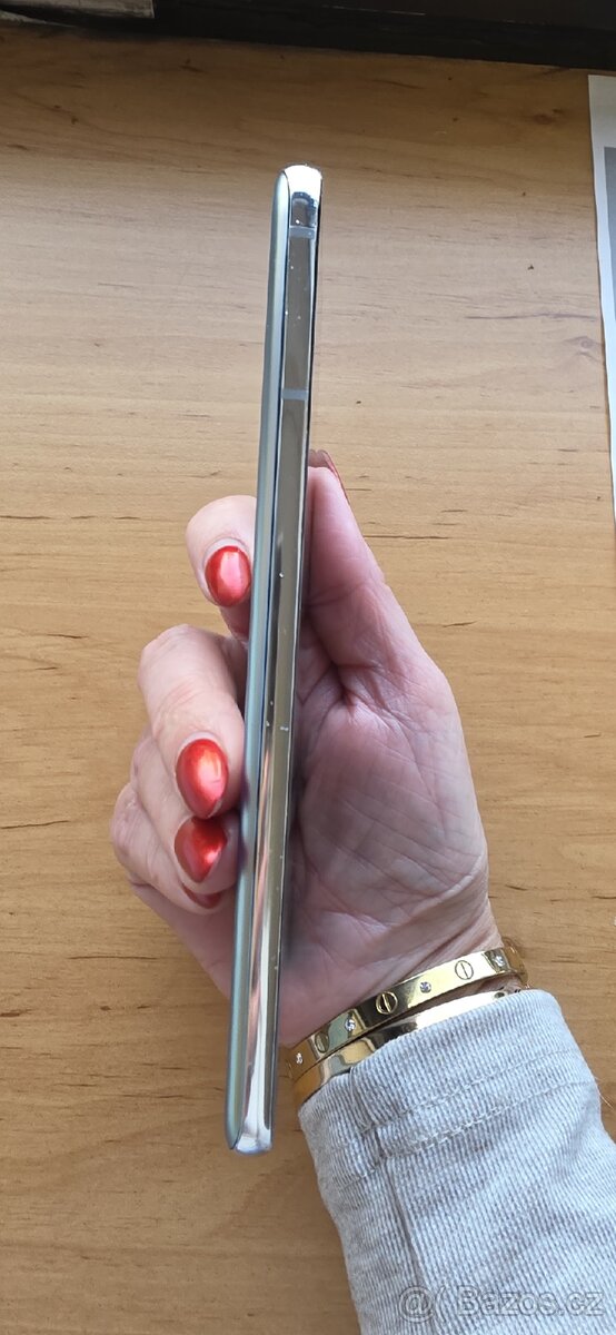 Samsung S21 plus - 5