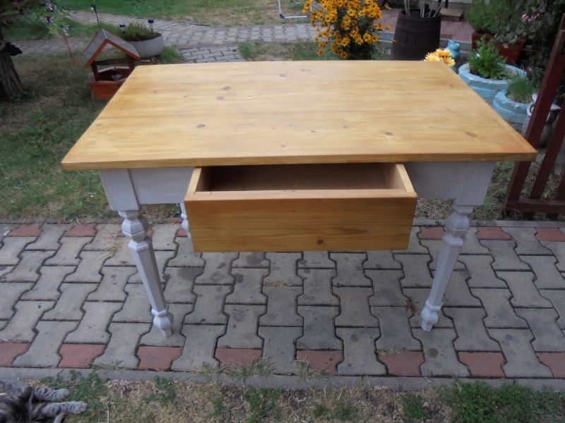 Starožitný stůl - 5