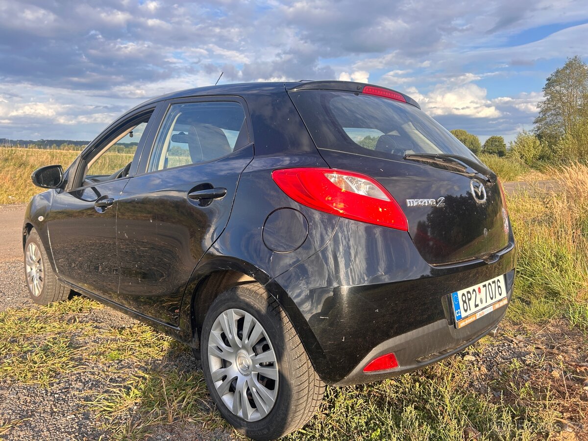 Mazda 2 1.3i - 5