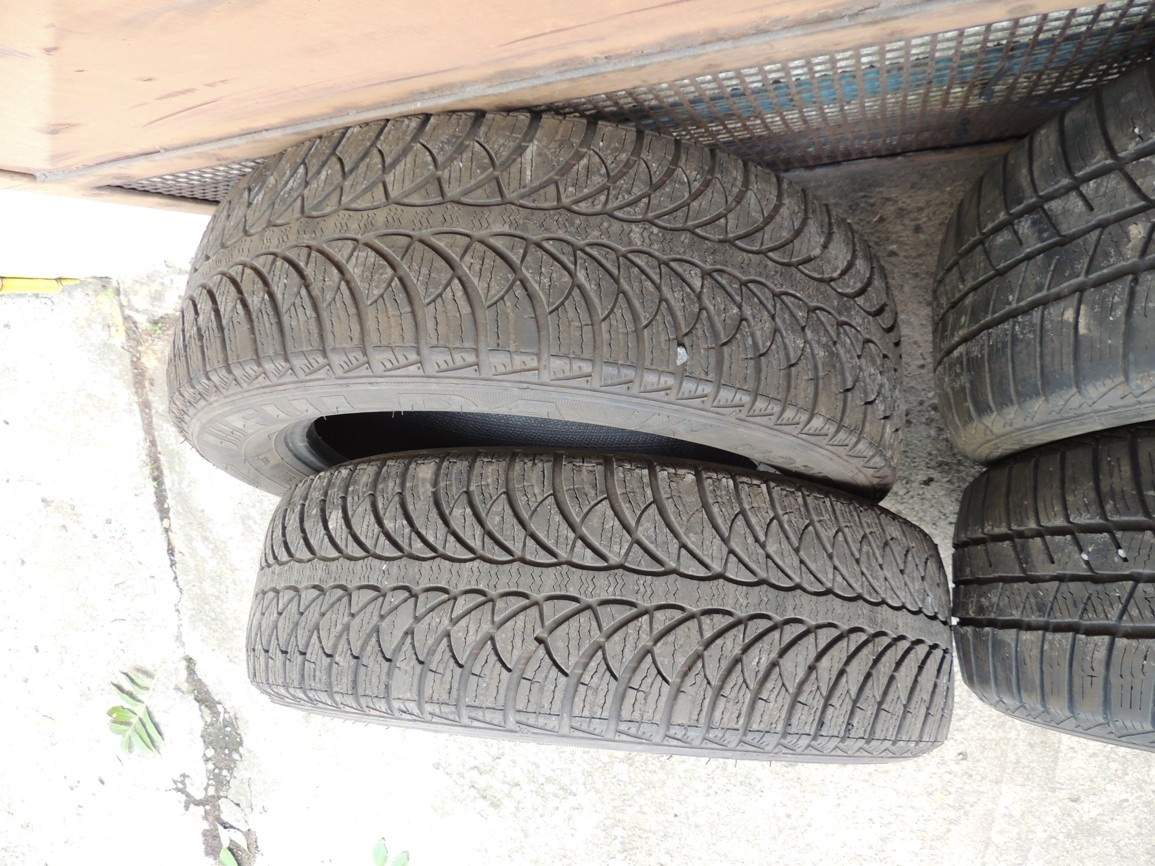 4ks zimních pneu 185/60/15 - 5