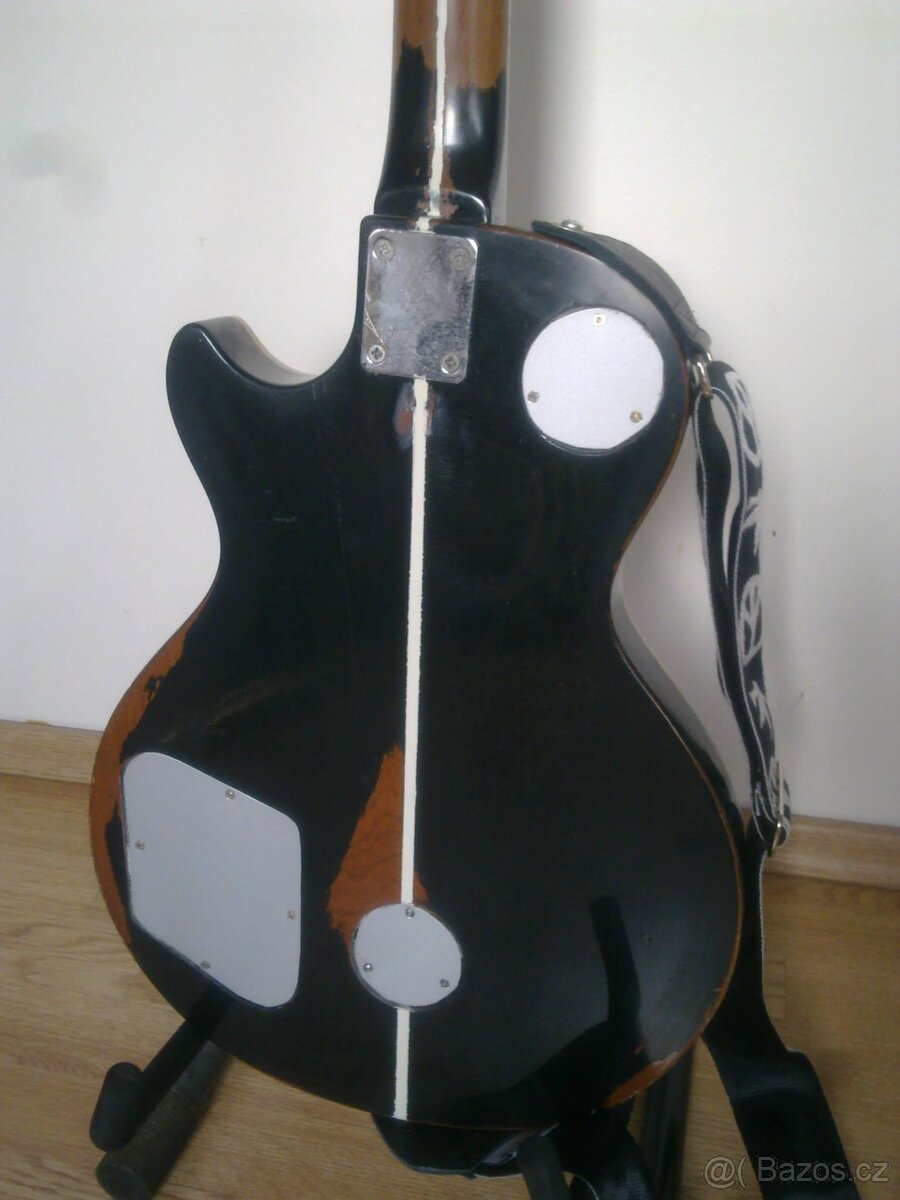 Prodám kopii kytary Neil Young Old Black - 5