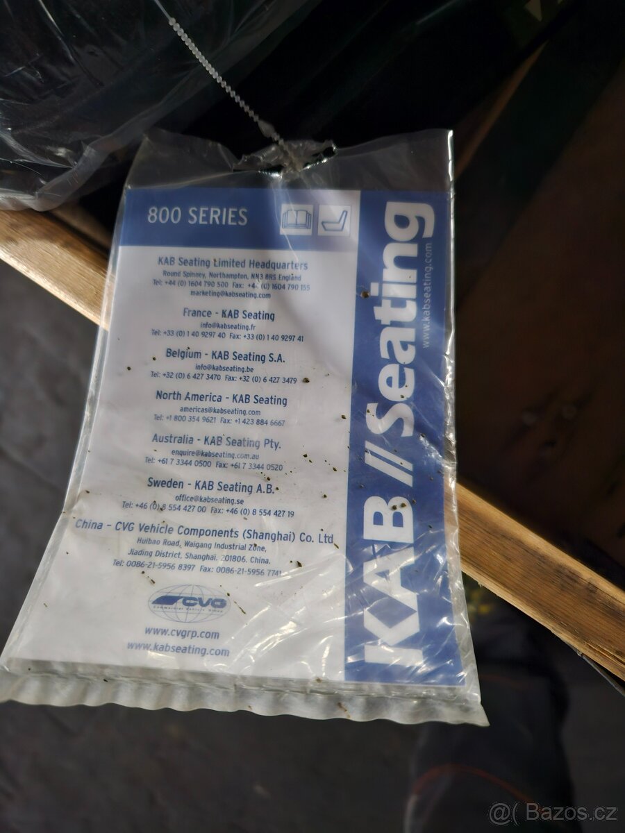 Vzduchová a vyhřívaná sedačka KAB 800 - 5