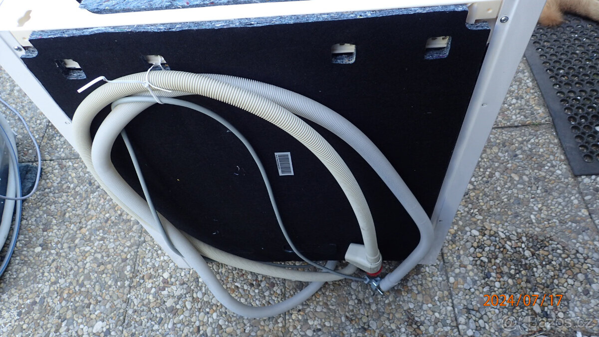 Myčka vestavná SIGURO SGR-DW-B601S Profi Care čt - 5