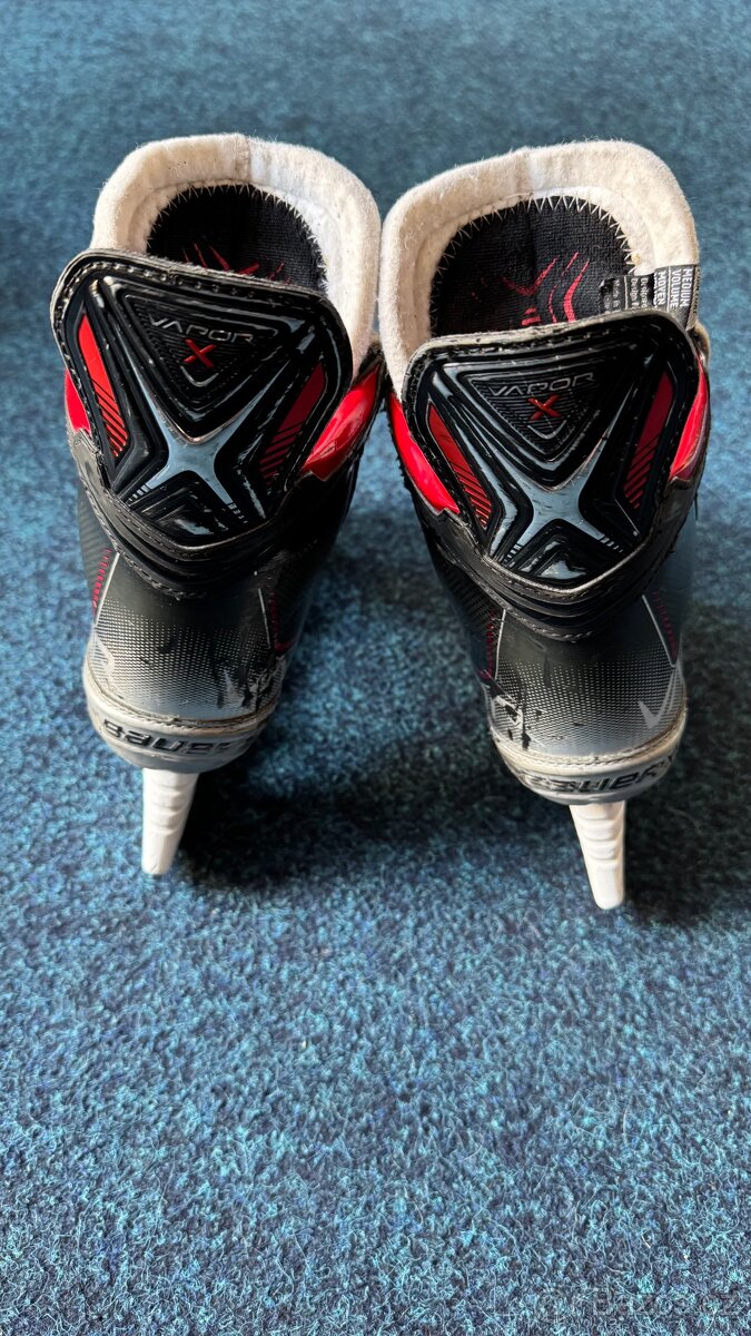 BAZAR - HRÁČSKÉ HOKEJOVÉ BRUSLE BAUER VAPOR 3X INT. - 5