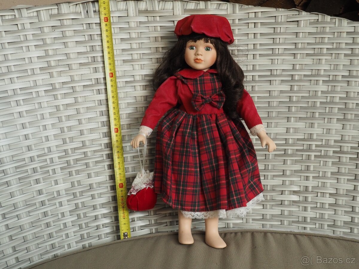 Porcelánová panenka - kárované sestry - 5