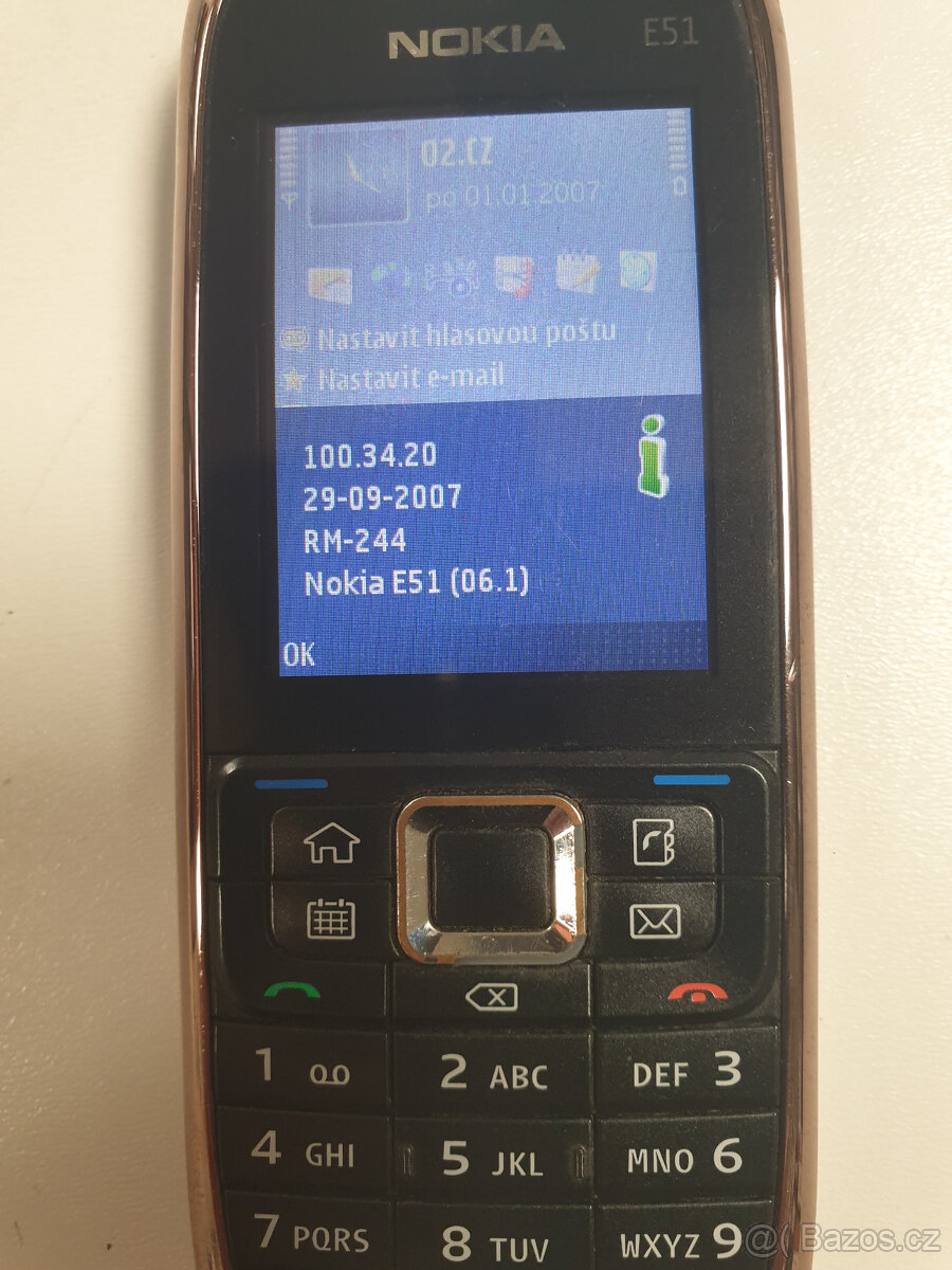 Nokia E51 - 5