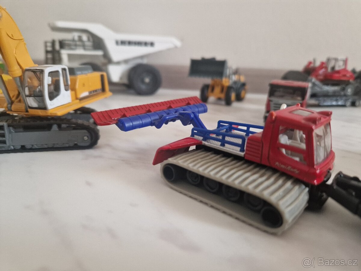 Prodám sbírku modelů SIKU - 5