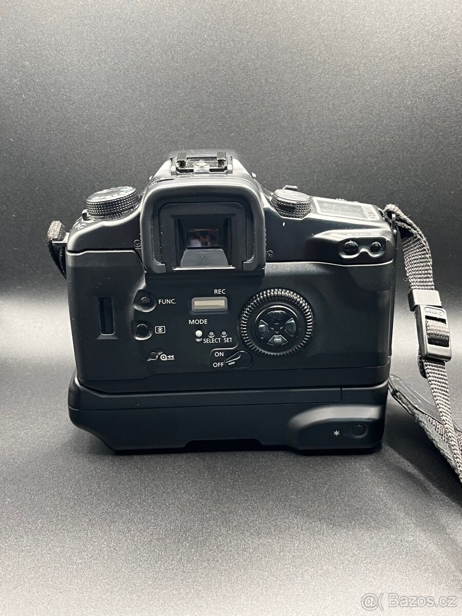 Canon EOS 30 + objektiv 70–210 + bateriový grip - 5