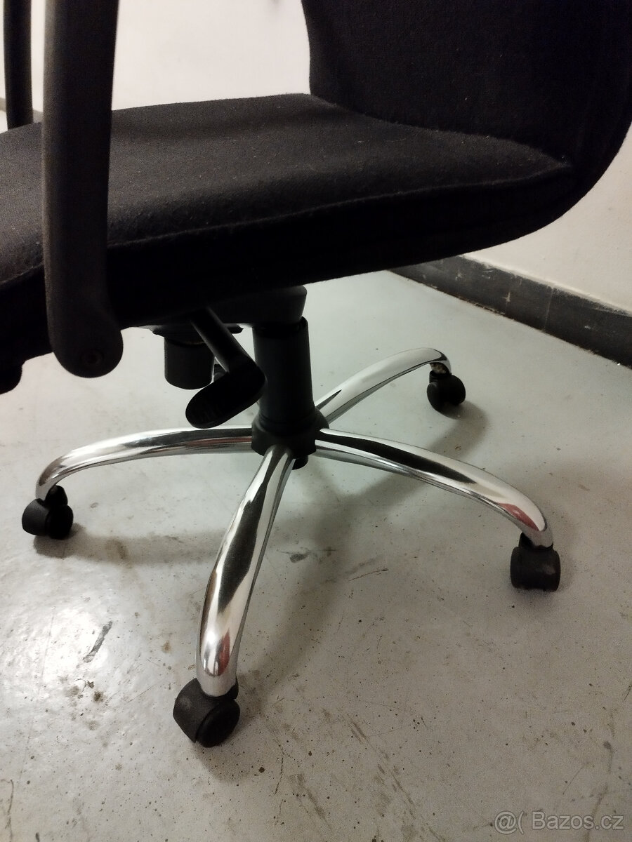 Kancelářská židle - 5