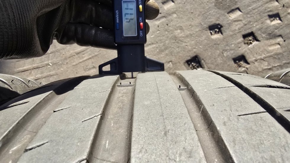 Letní pneu 225/40/18 Michelin - 5