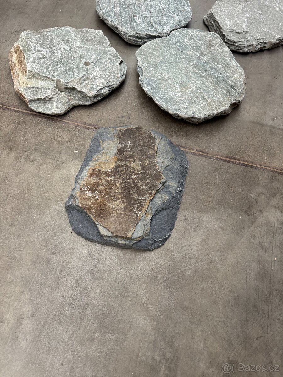 Prodám nášlapné kameny - 5