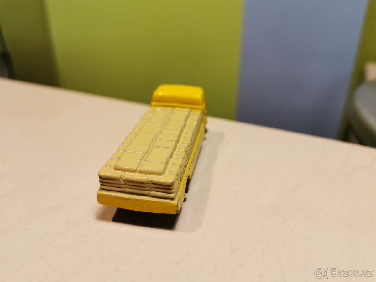 Matchbox lesney regular wheels - 5