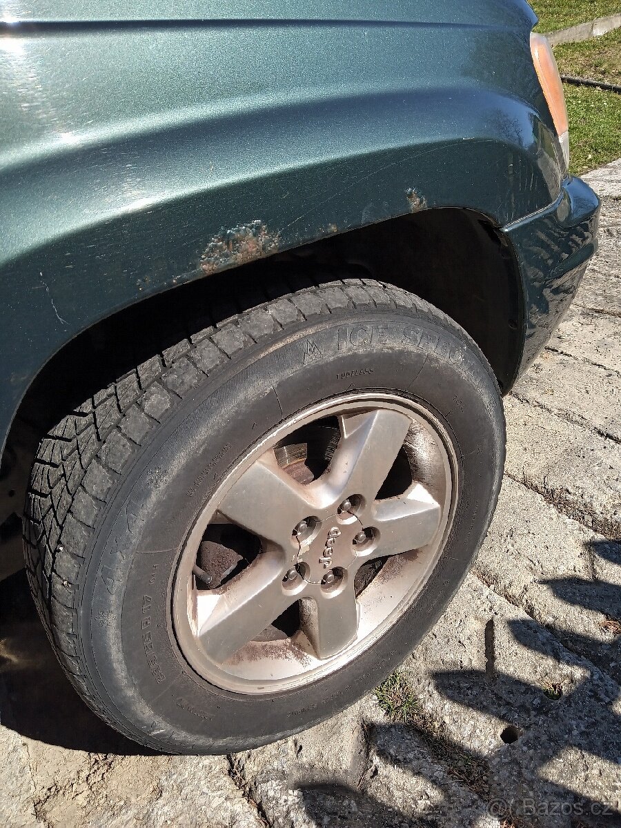 Prodám Jeep Grand Cherokee WJ 4.0