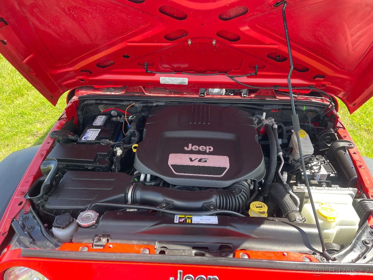4X4 Jeep Wrangler Sport 3.6 V6 2016 16 tis.km
