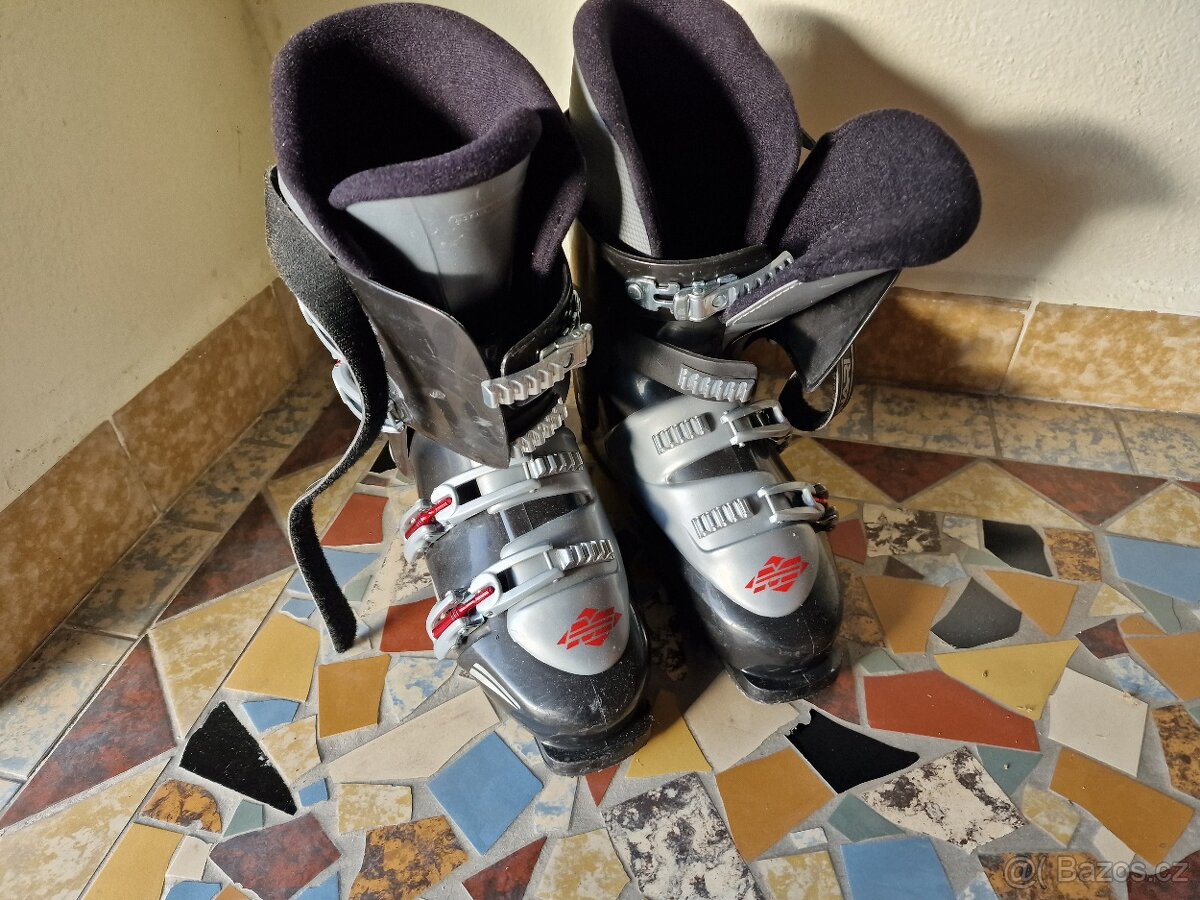Sjezdove lyze + lyzarske boty - 5