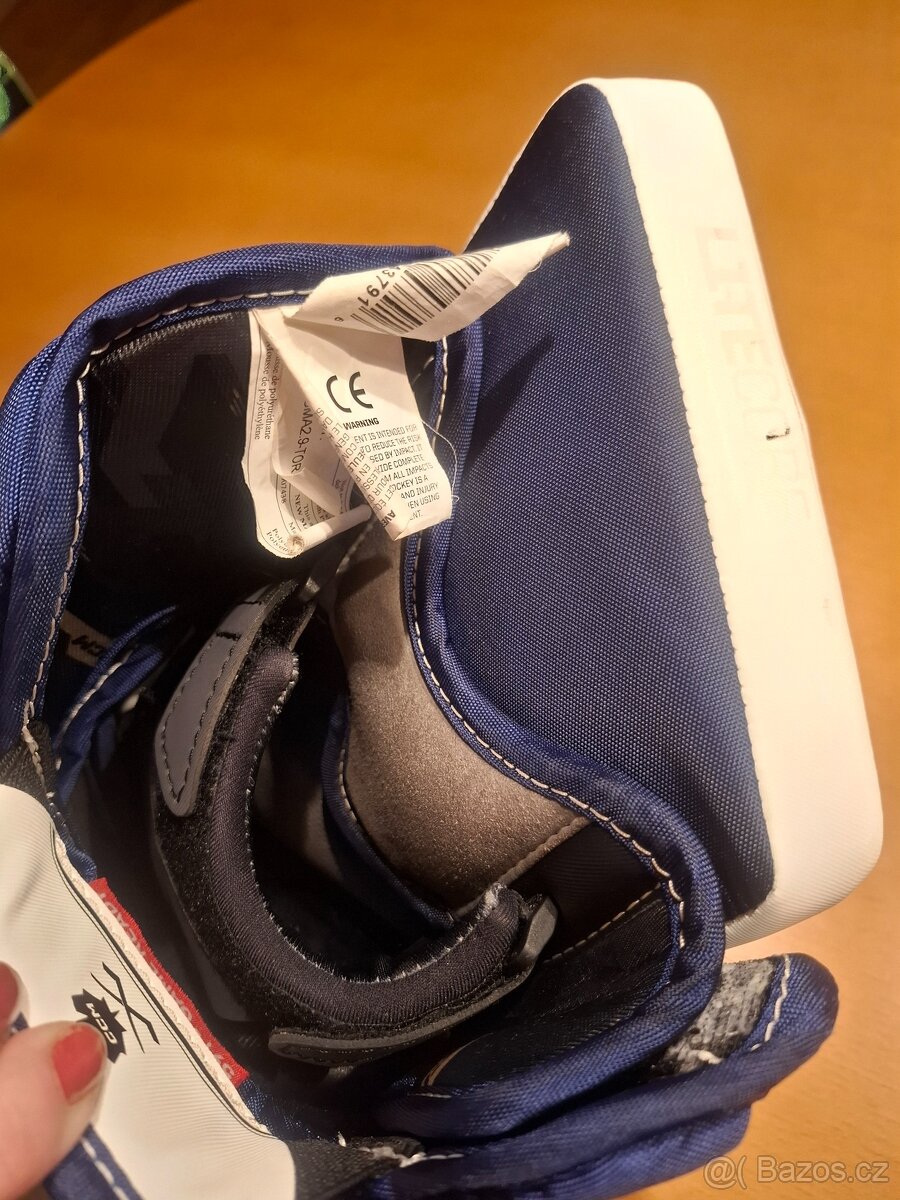 Lapacka a vyrazecka Axis 2,9 INT - 5