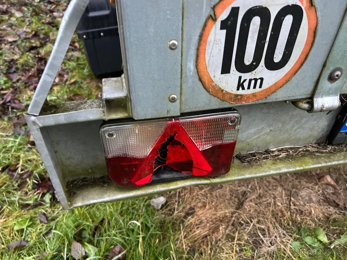 Jednonapravovy nebrzdeny přívěs Agados, 750 kg - 5