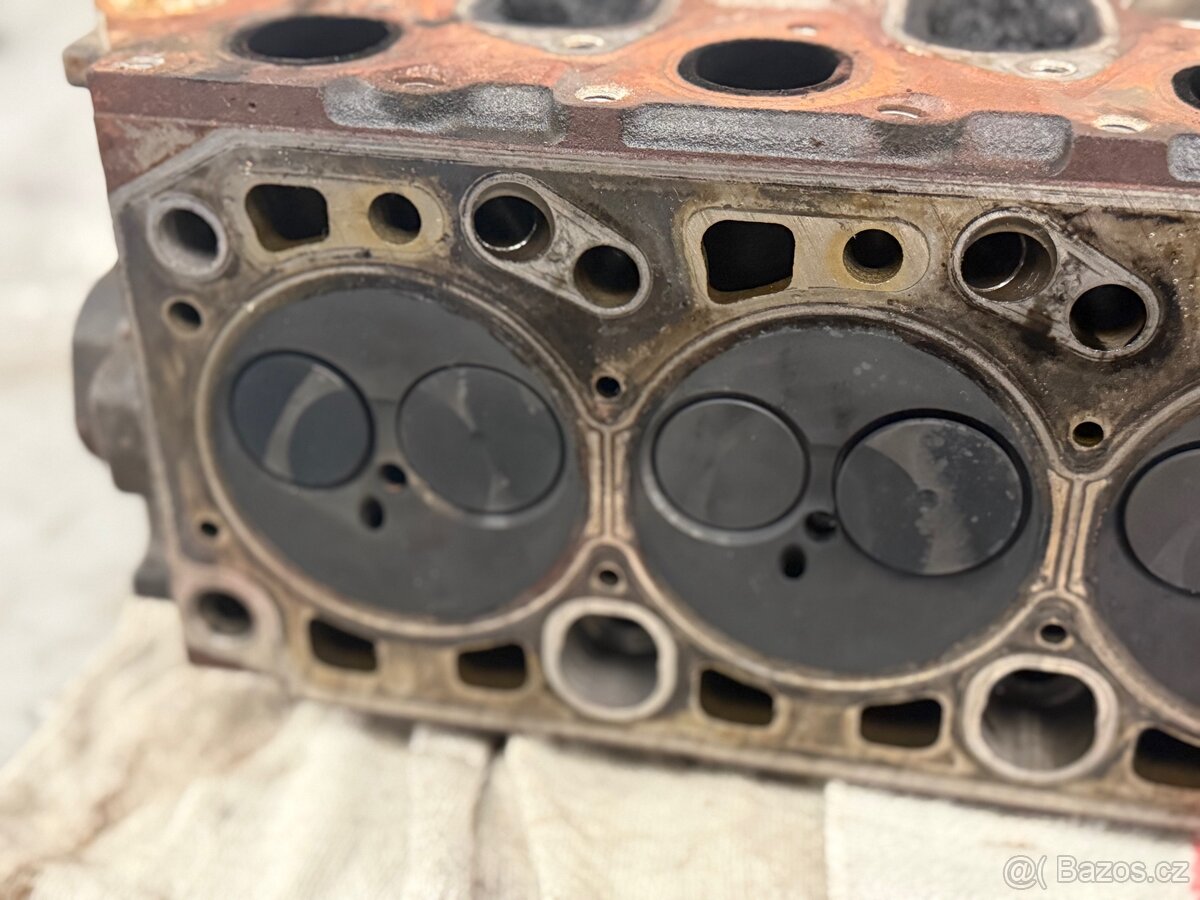 Hlava motoru 1.8 TDCI FORD 85kw - 5