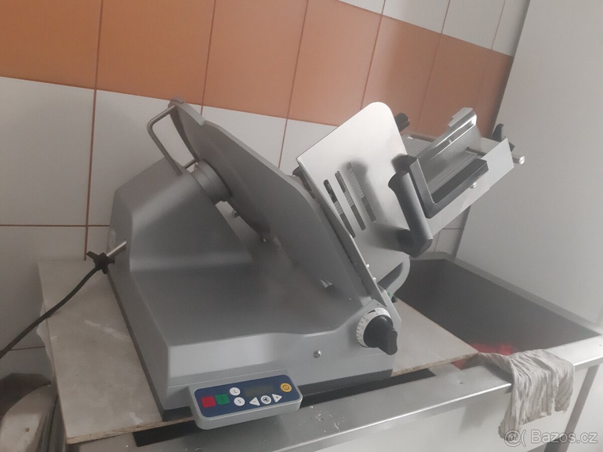 Nářezák na maso,salámy,sýry - 5