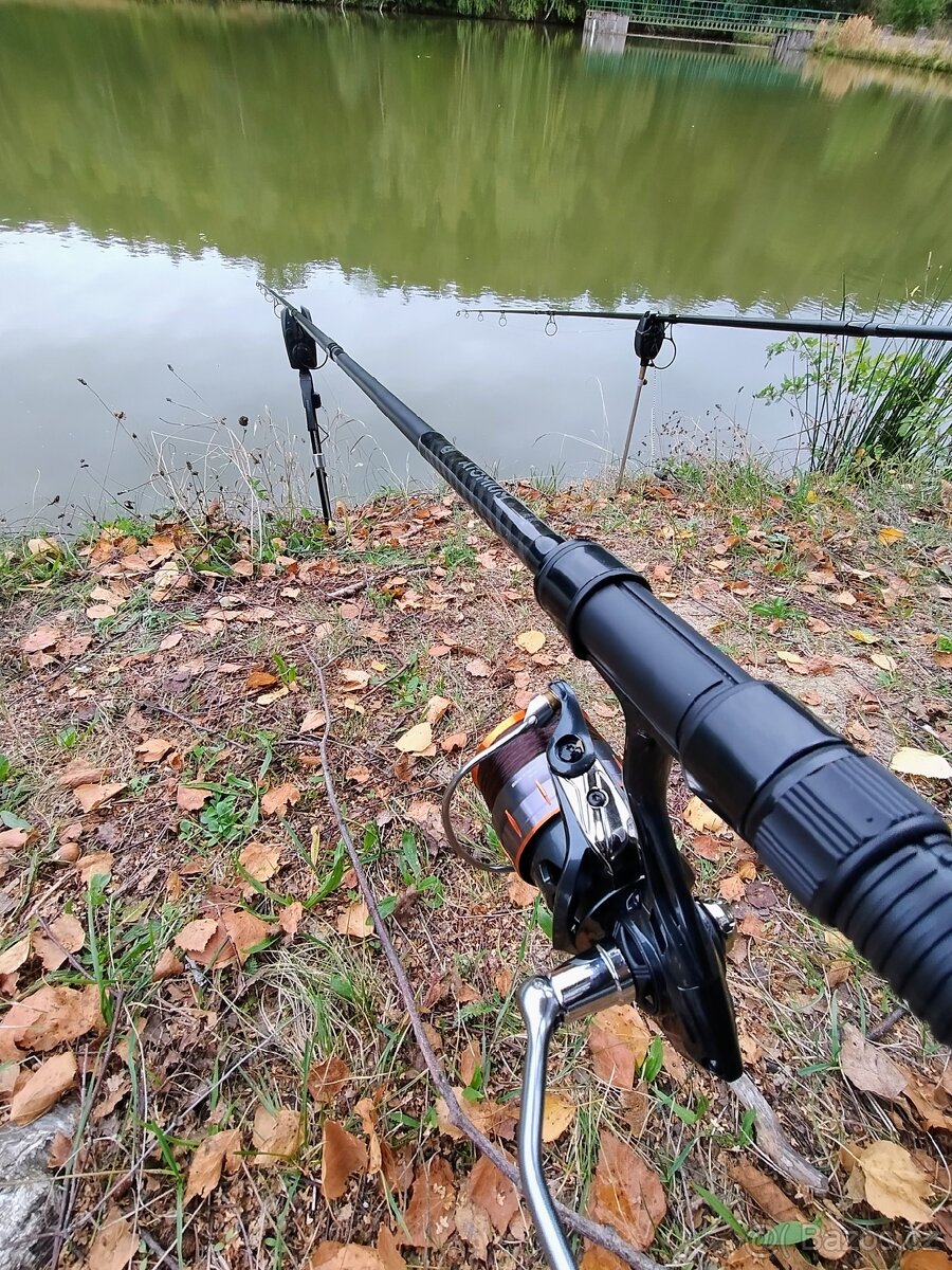 Prodám pruty ATOMIUM MIVARDI - 5