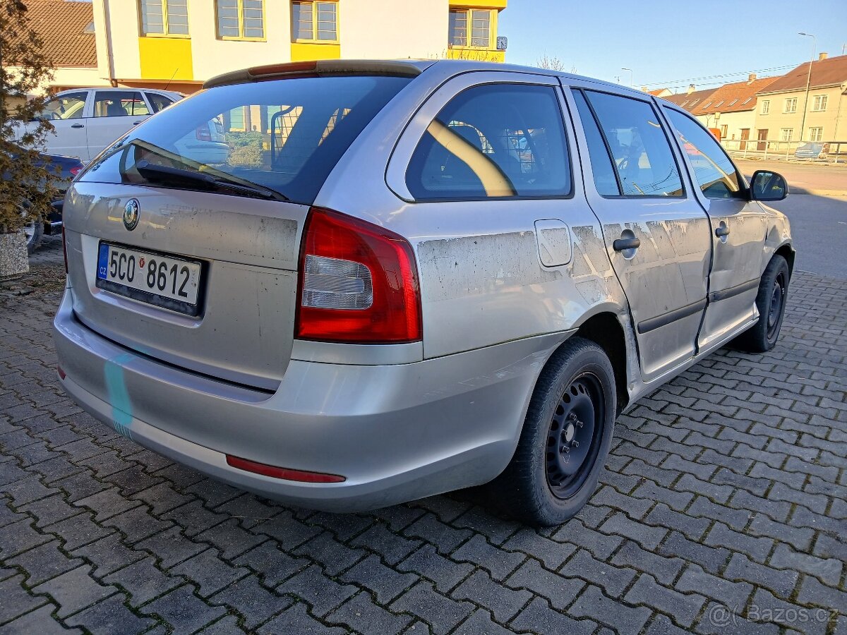 Škoda Octavia Combi 1.6MPI, 75kW, 2011 - 5
