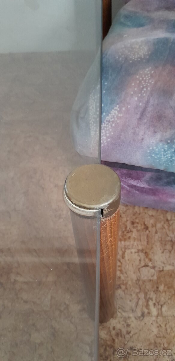 Kancelářský skleněný stůl - 5