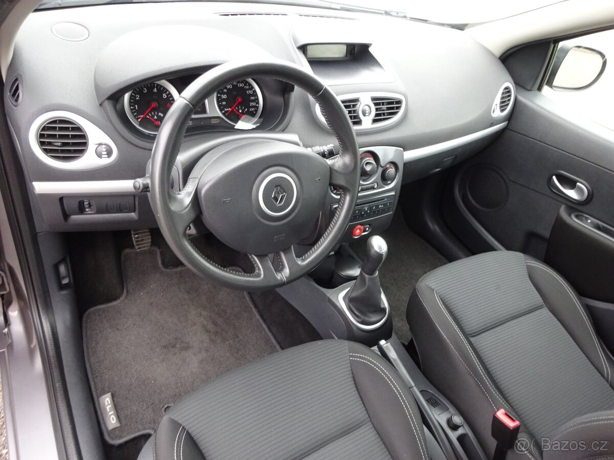 Renault Clio 1.2i r.v.2012 (55 kw) 1.Majitel - 5