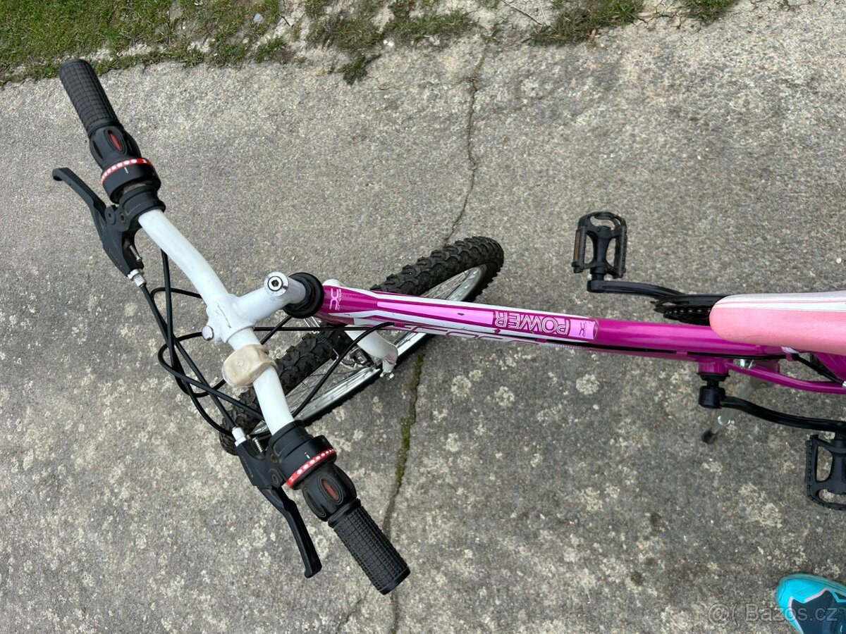 Dívčí kolo vel 24 - 5