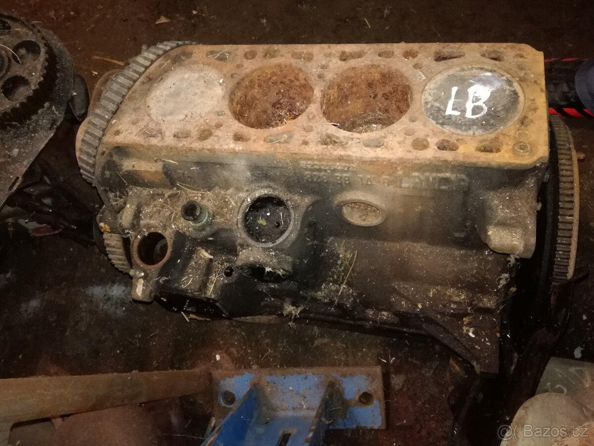 Lancia Beta Spyder/kupe nahradni dily - 5