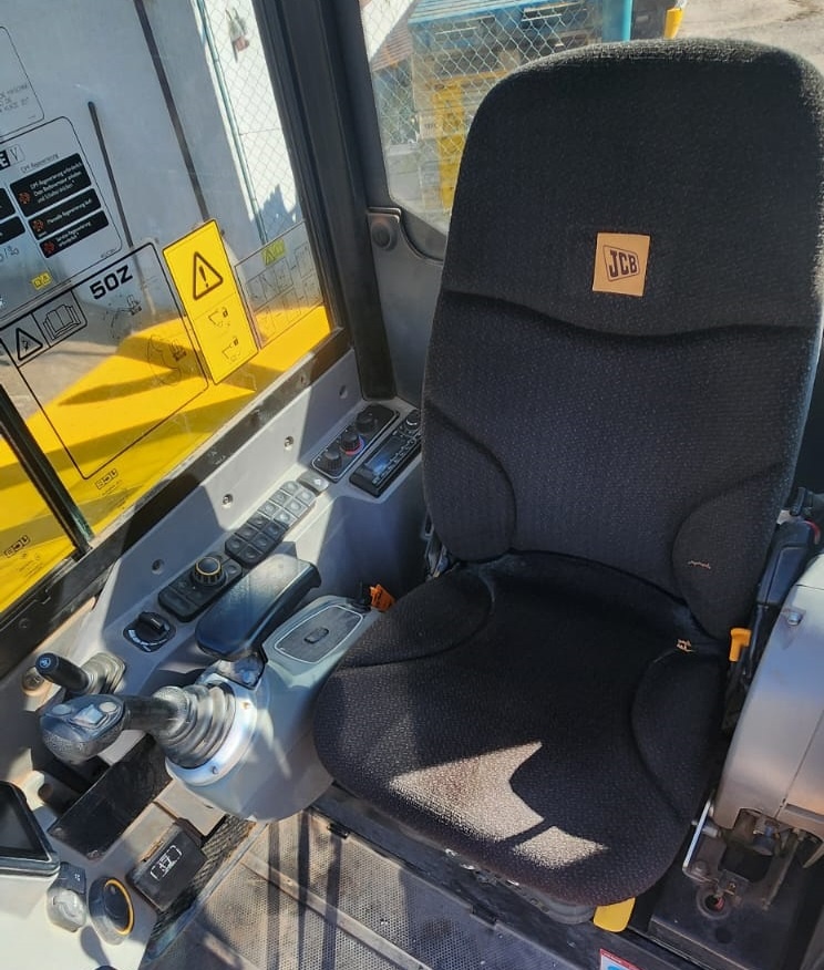 Bagr JCB 50Z - 700mth, 2 okruhy, hydr.svahovka, hydr.upínač - 5