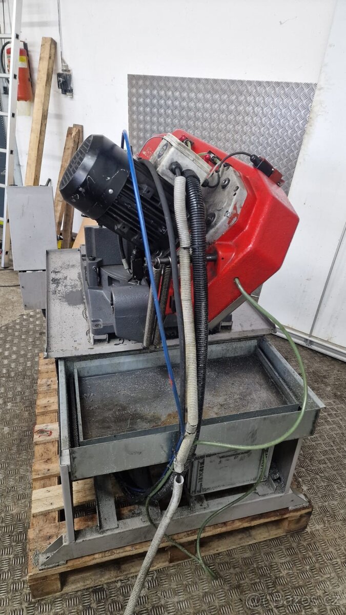 BOMAR GRAVITAČNÍ PÁSOVÁ PILA NA KOV ERGONOMIC 320.250 DGS - 5