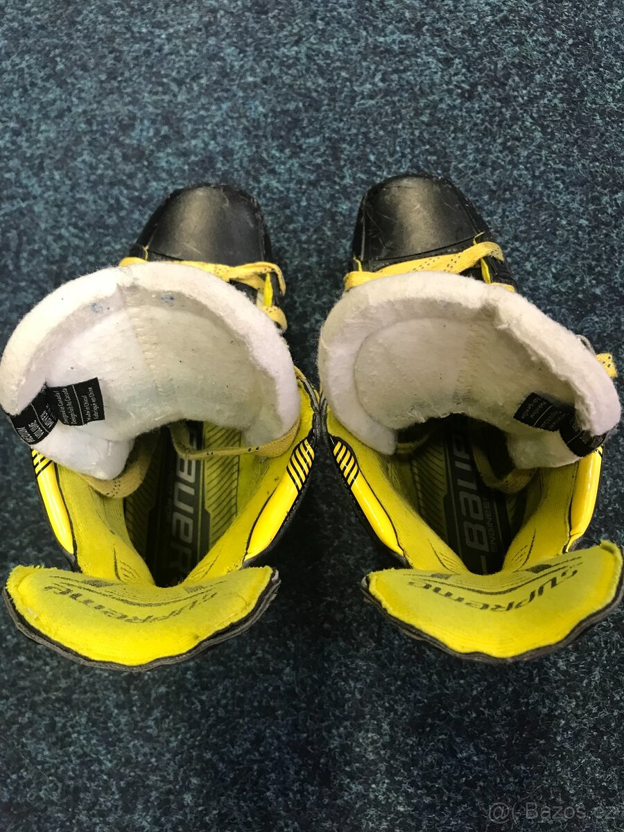 BAZAR - HRÁČSKÉ HOKEJOVÉ BRUSLE BAUER SUPREME M4 INT. - 5