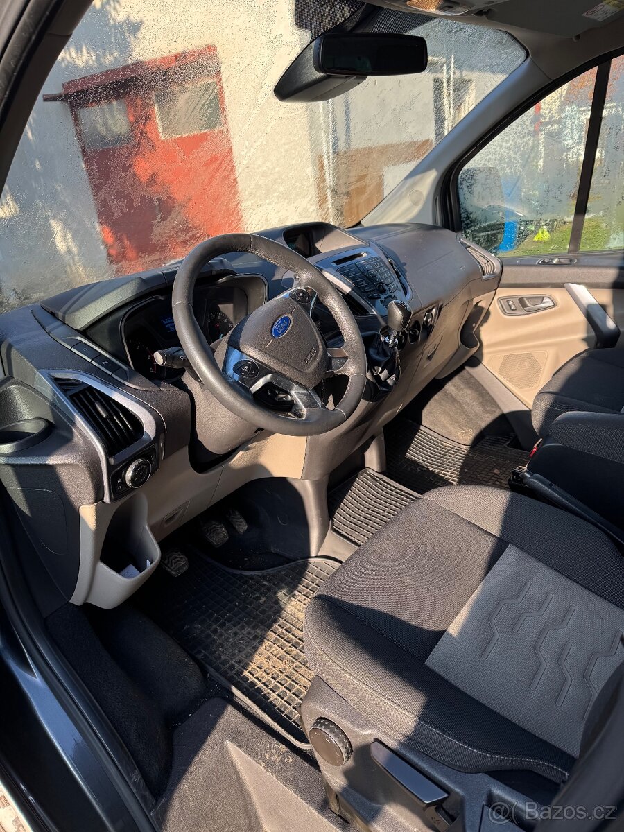 ford turneo custom - 5