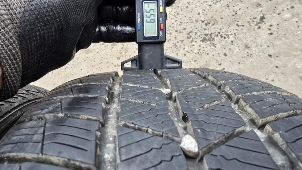 Zimní pneu 205/50/17 Barum - 5