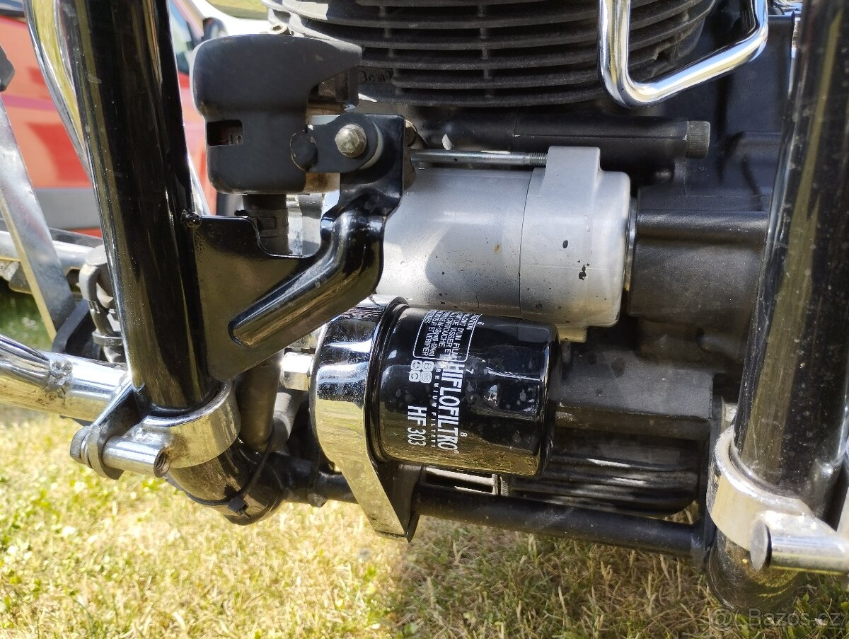 YAMAHA DRAGSTAR 1100 - 5