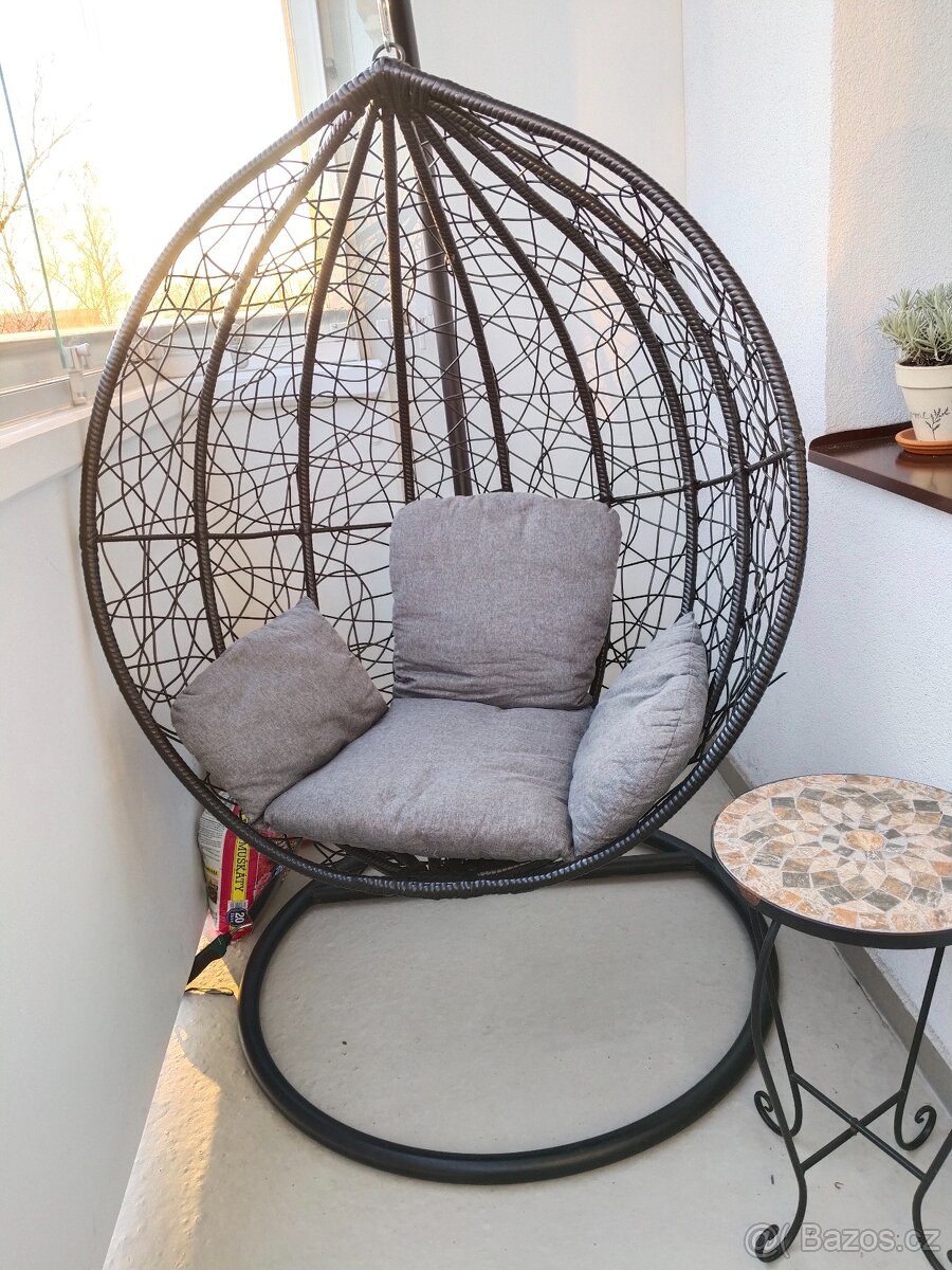 Prodám zahradní houpačku - 5