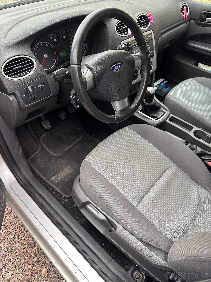 Ford focus 1.8 - 5